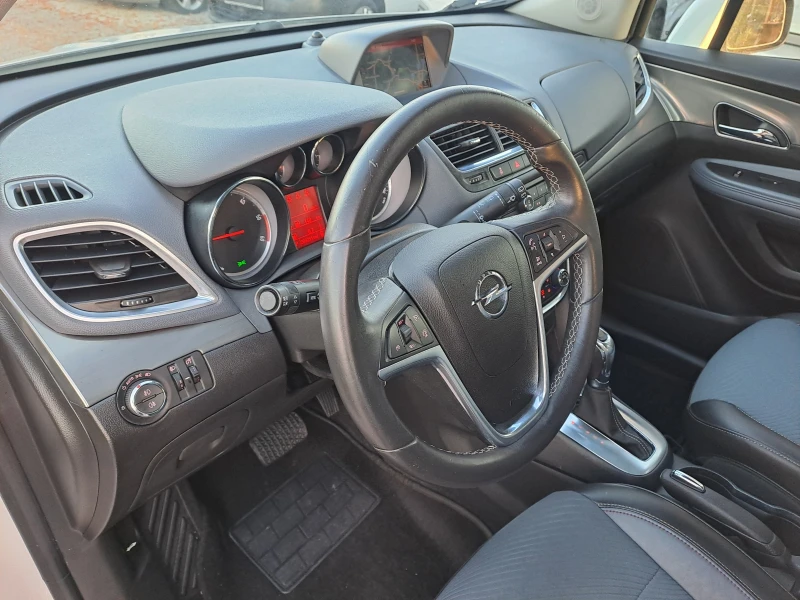 Opel Mokka 1.7 cdti Automat cosmo, снимка 8 - Автомобили и джипове - 52423802
