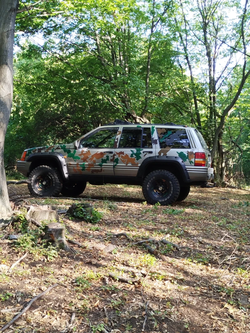Jeep Grand cherokee, снимка 8 - Автомобили и джипове - 52697590