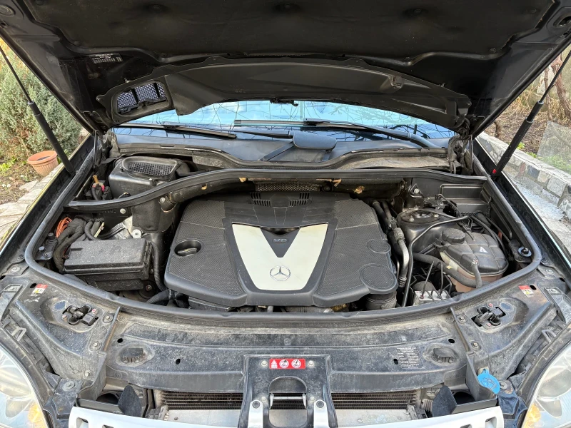 Mercedes-Benz ML 320 3.2 CDI 4-MATIC , снимка 17 - Автомобили и джипове - 53445273