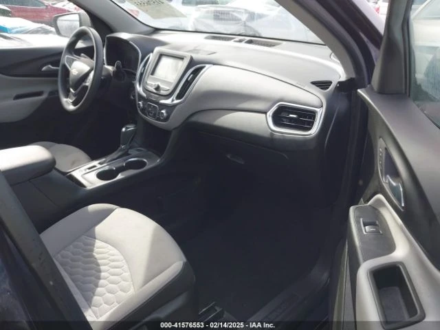 Chevrolet Equinox * LS* CARFAX* , снимка 17 - Автомобили и джипове - 49393485