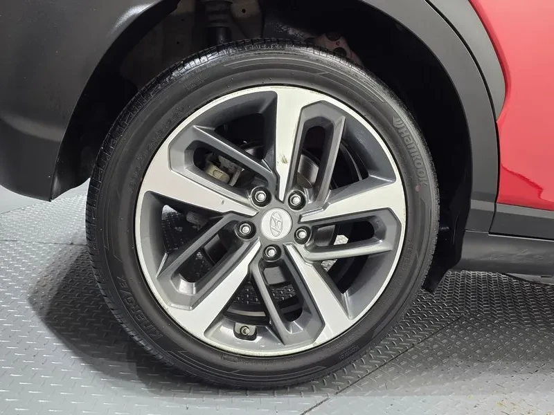 Hyundai Kona 1.6 Turbo 2Wd Modern Pop, снимка 5 - Автомобили и джипове - 55986282