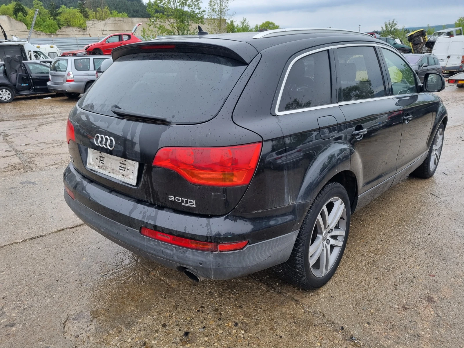 Audi Q7 3.0tdi-223ks-2007god - изображение 3