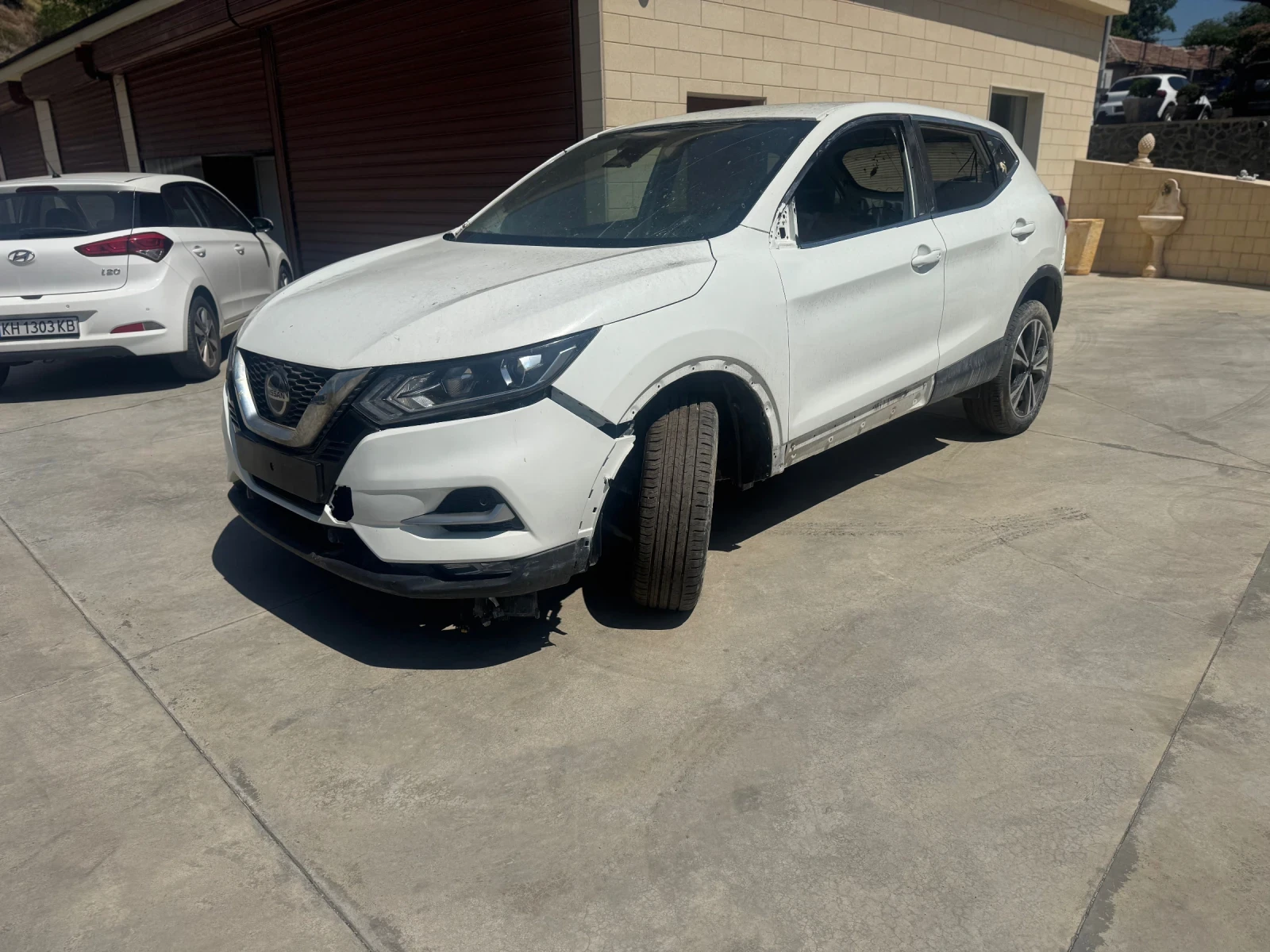 Nissan Qashqai 1.3tce140hp HR13 - изображение 2