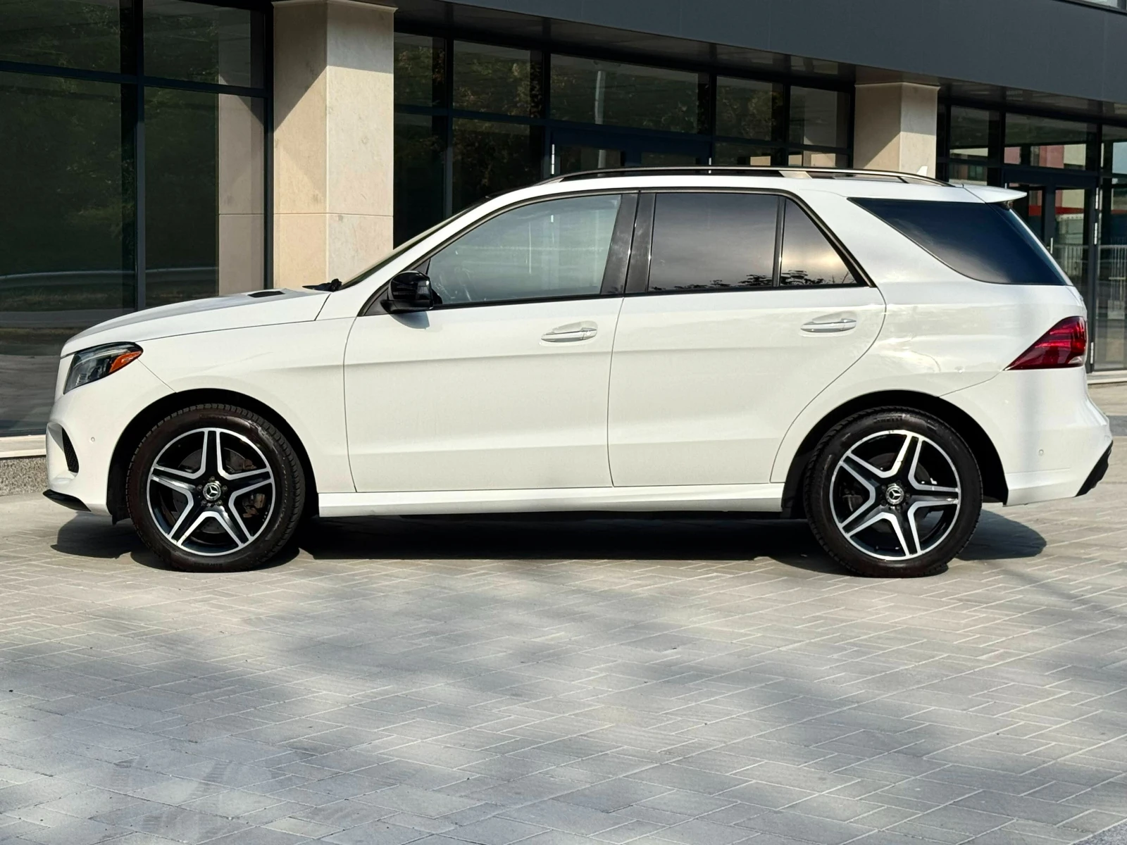 Mercedes-Benz GLE 400  - изображение 6
