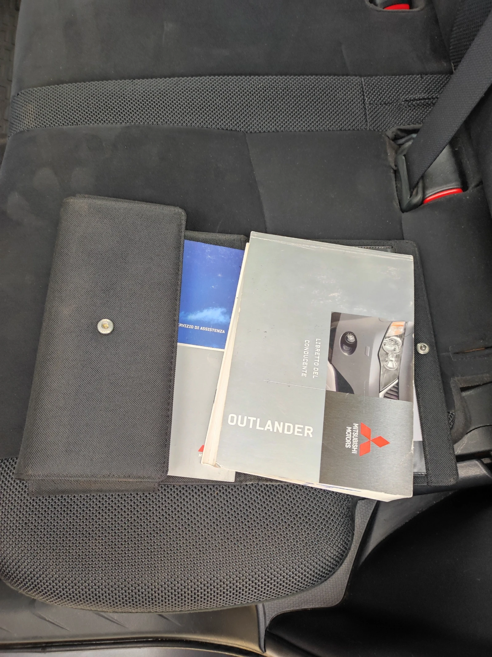 Mitsubishi Outlander | Mobile.bg � ����������� 12