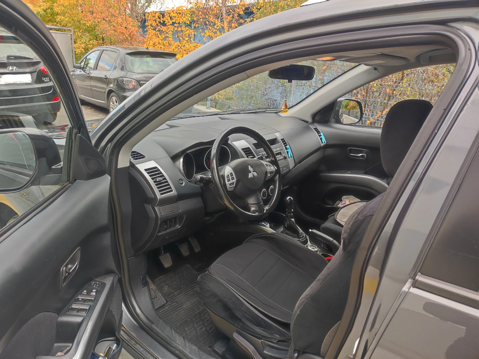 Mitsubishi Outlander  - изображение 7