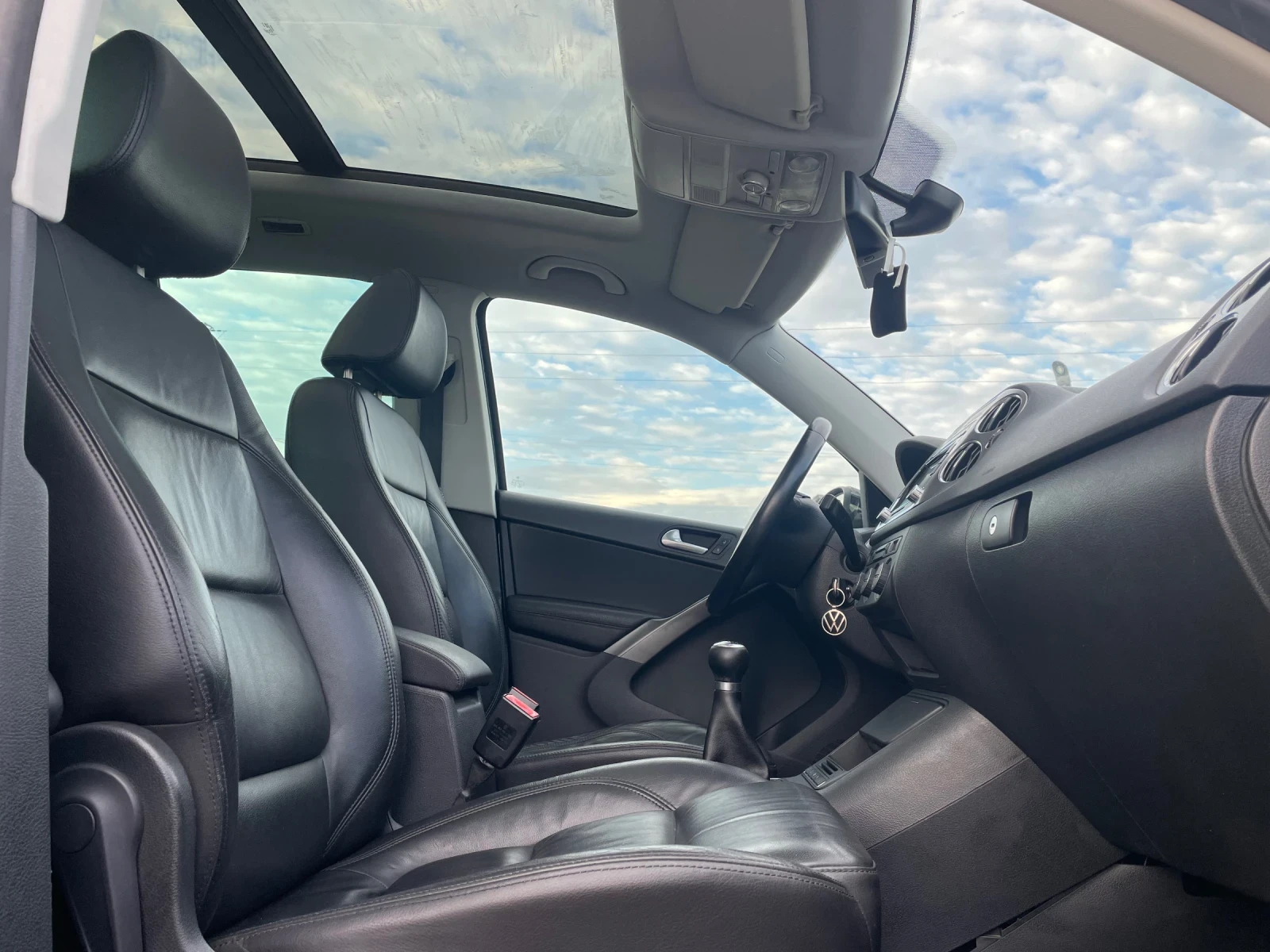 VW Tiguan 2.0TDi Full Options  | Mobile.bg   15