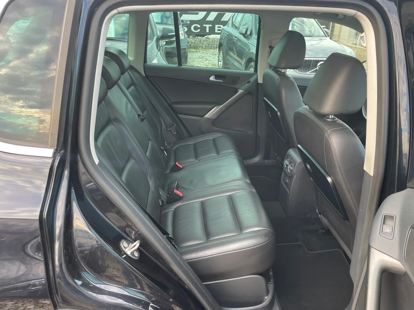 VW Tiguan 2.0TDi Full Options  | Mobile.bg   12