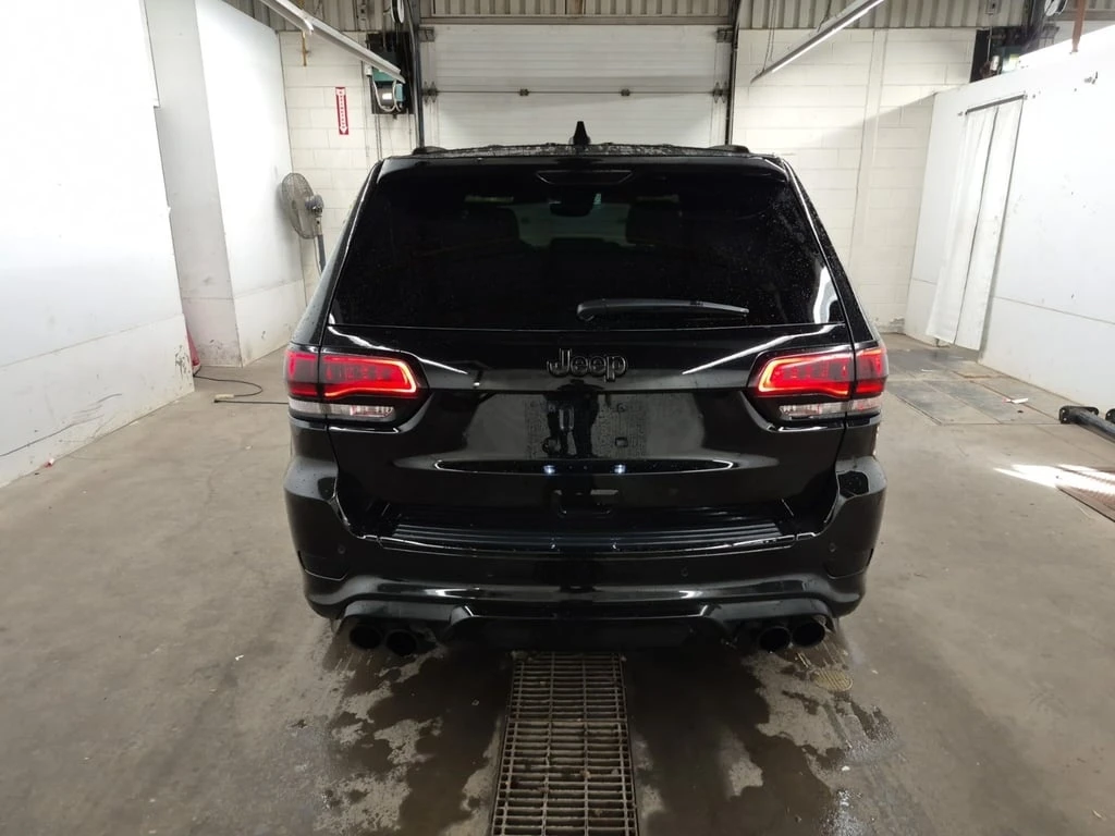 Jeep Grand cherokee * TRACKHAWK * CARFAX * ЦЕНА ДО БЪЛГАРИЯ - изображение 5