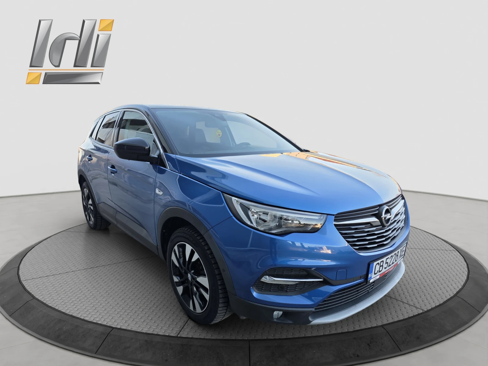 Opel Grandland X 1.5 E-HDI 130 - изображение 8