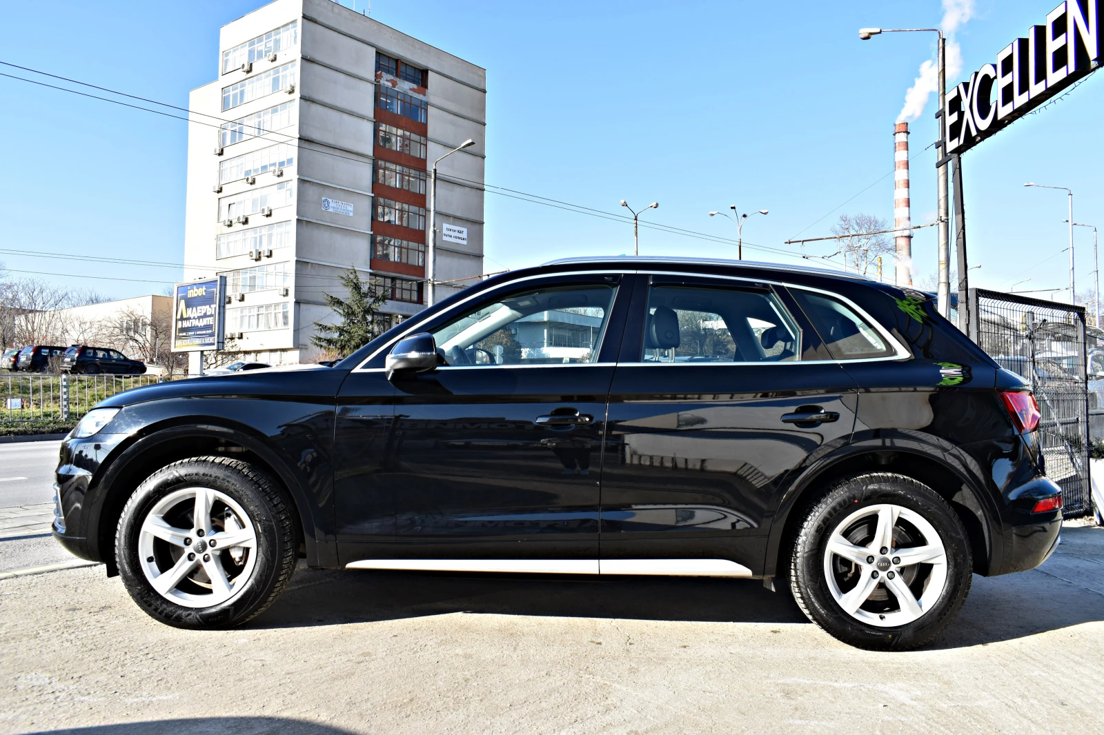 Audi Q5 2.0TDI* 4x4* DIGITAL* РЕАЛНИ КМ* 3TV* FRONT-ASSIST - изображение 4