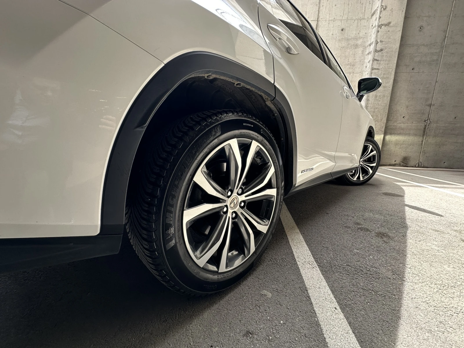 Lexus RX 450h Executive Line - 3+ 1 N1, снимка 17 - Автомобили и джипове - 54607128