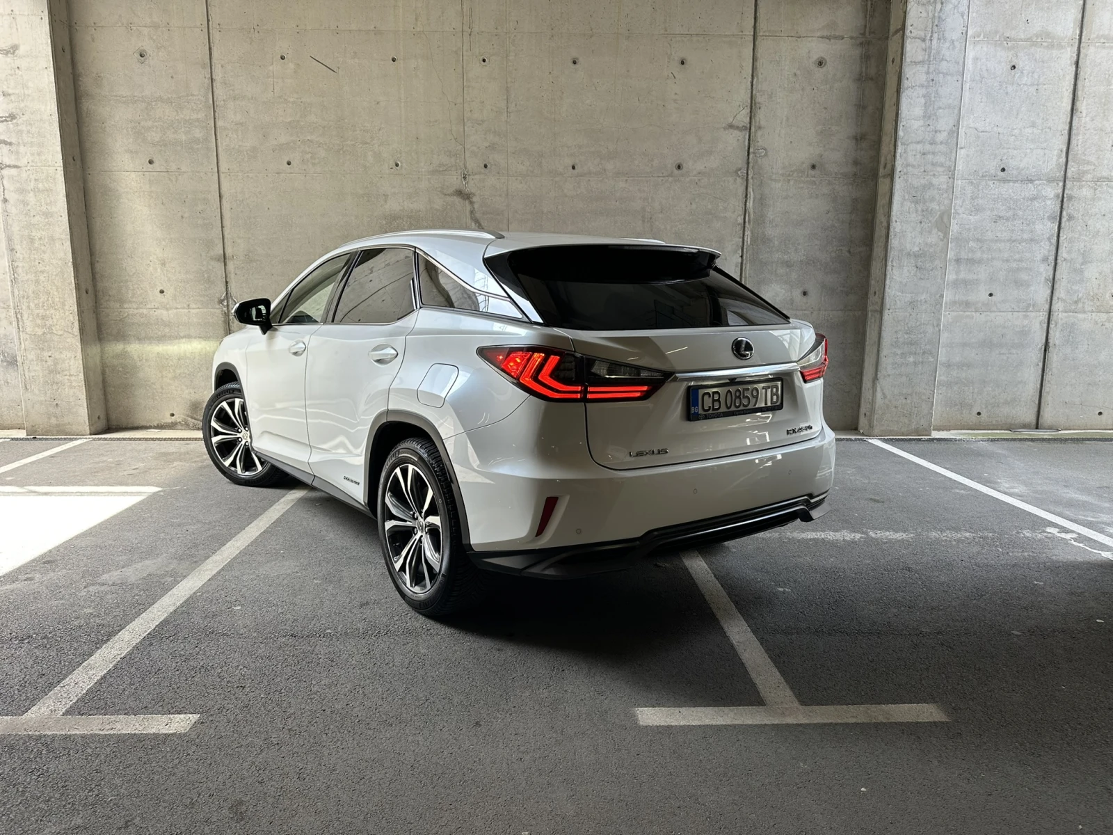 Lexus RX 450h Executive Line - 3+ 1 N1, снимка 6 - Автомобили и джипове - 54607128