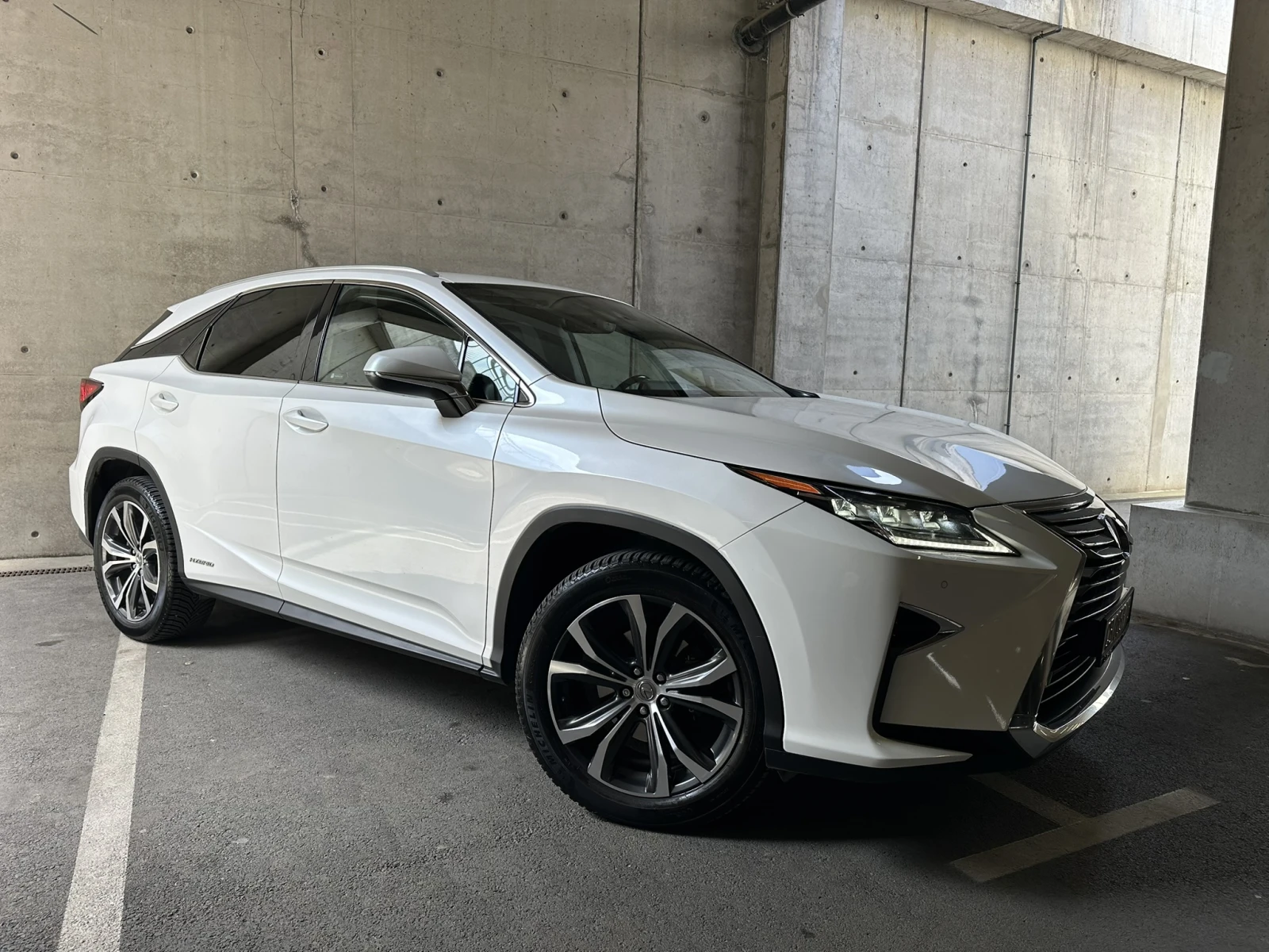 Lexus RX 450h Executive Line - 3+ 1 N1, снимка 3 - Автомобили и джипове - 54607128