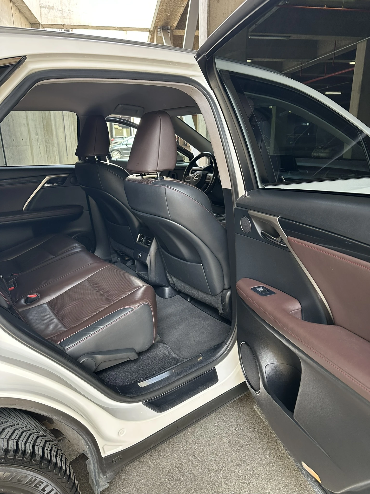 Lexus RX 450h Executive Line - 3+ 1 N1, снимка 9 - Автомобили и джипове - 54607128