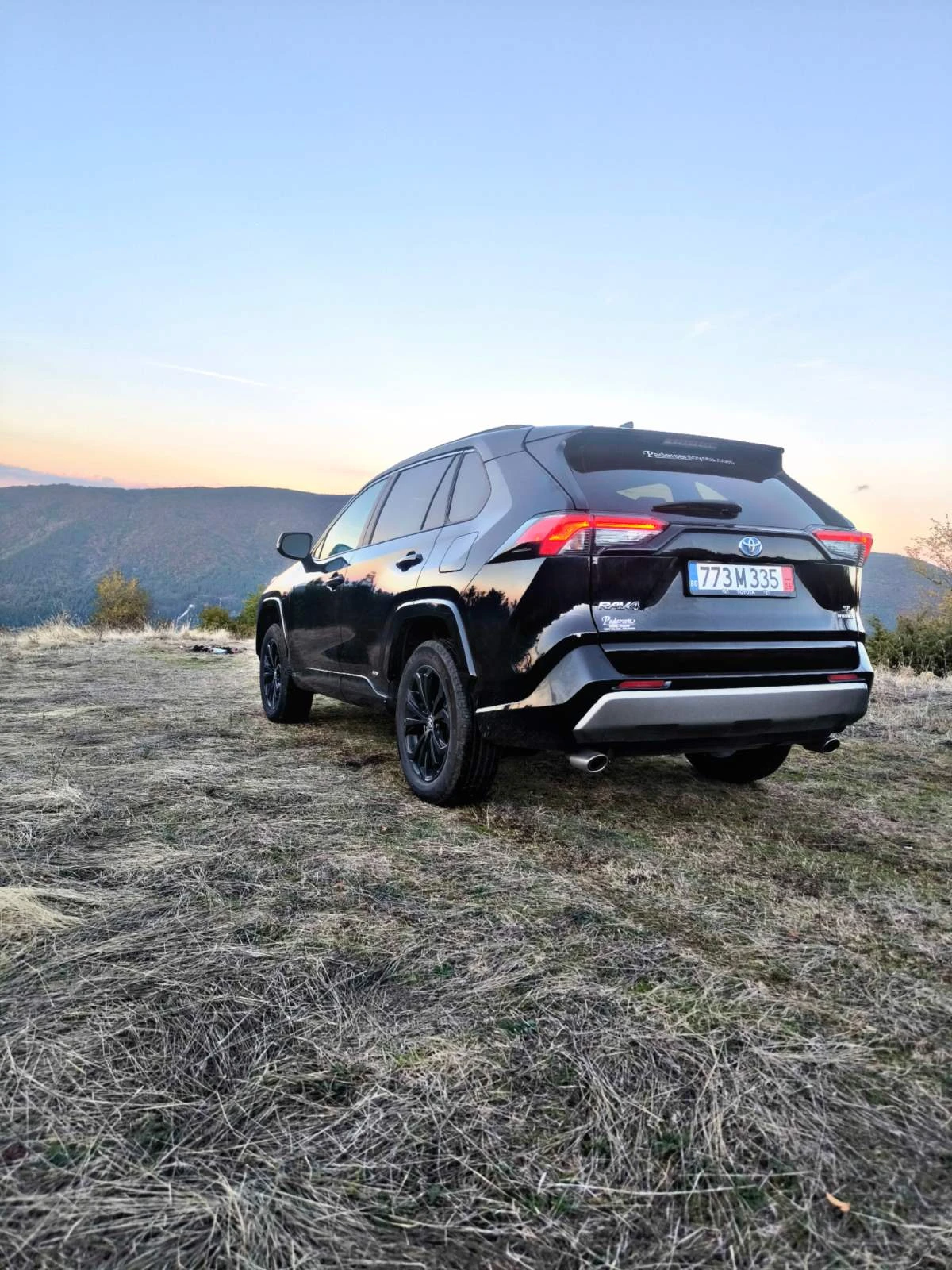 Toyota Rav4 HYBRID * SE * USA, снимка 3 - Автомобили и джипове - 54959124