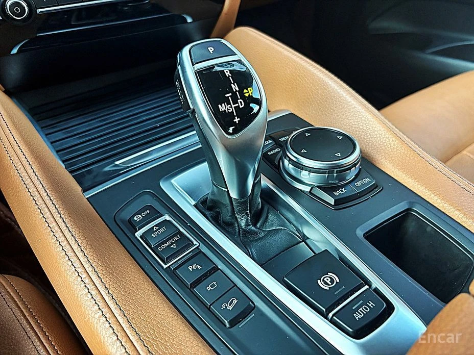 BMW X6, снимка 9 - Автомобили и джипове - 55651459