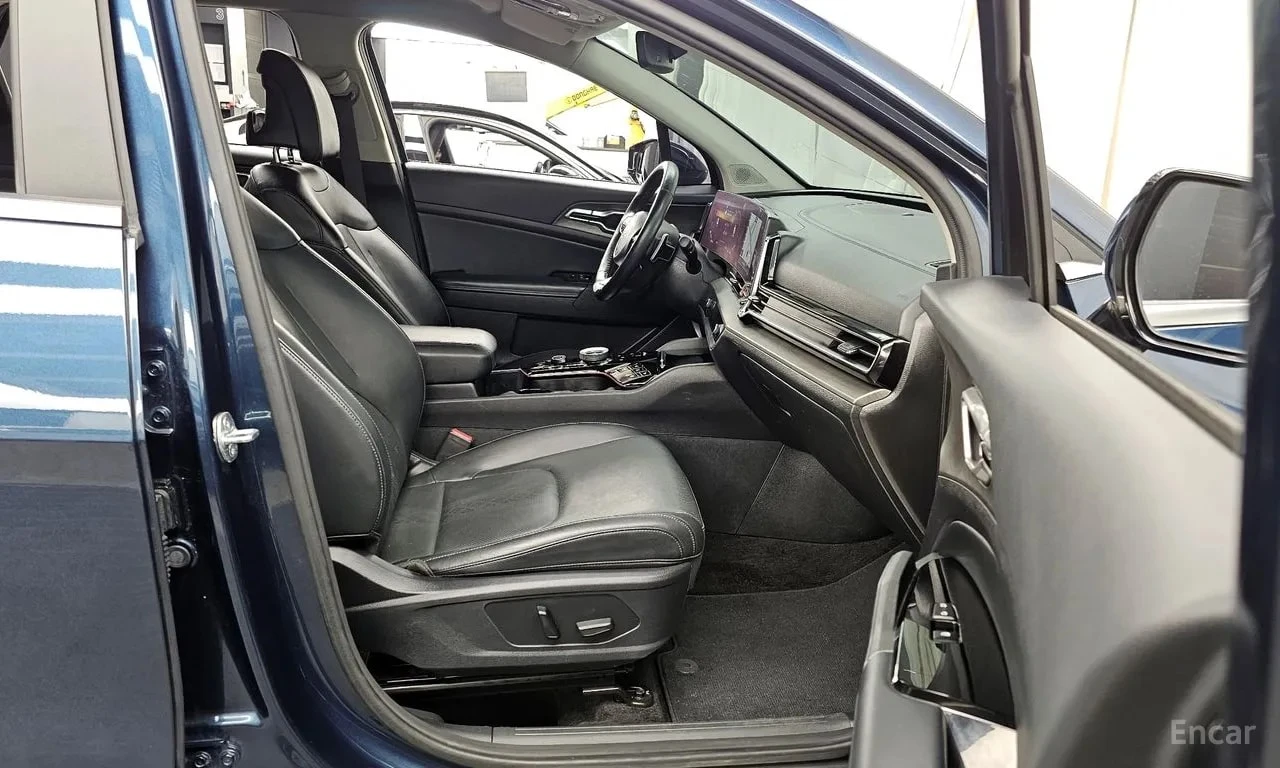 Kia Sportage * Gasoline 1.6 Turbo 4WD * БЕЗ ПЪРВОНАЧАЛНА ВНОСКА, снимка 11 - Автомобили и джипове - 55898379