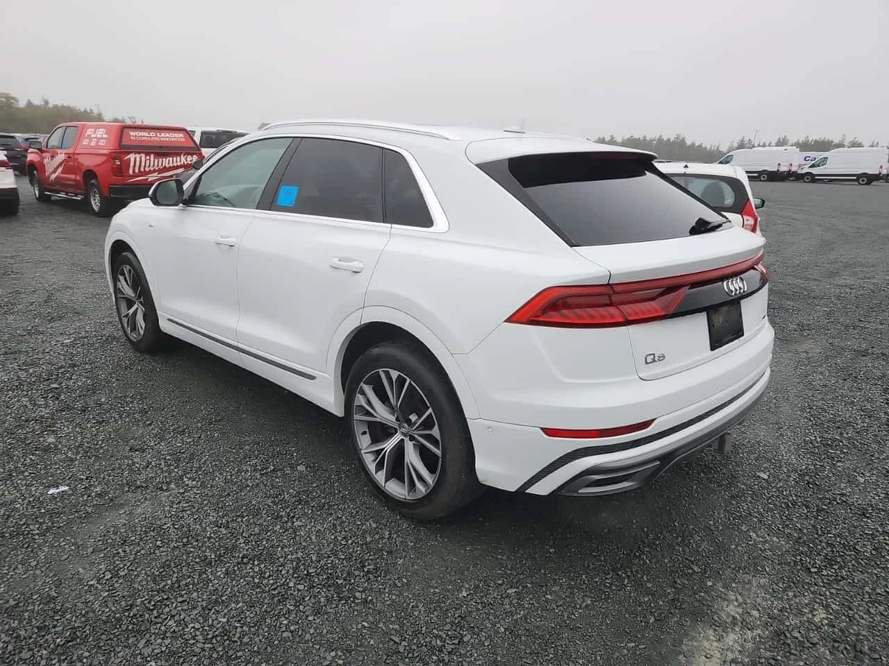 Audi Q8 * 55 TFSI * S-Line * Без инциденти * CARFAX * , снимка 3 - Автомобили и джипове - 56206410