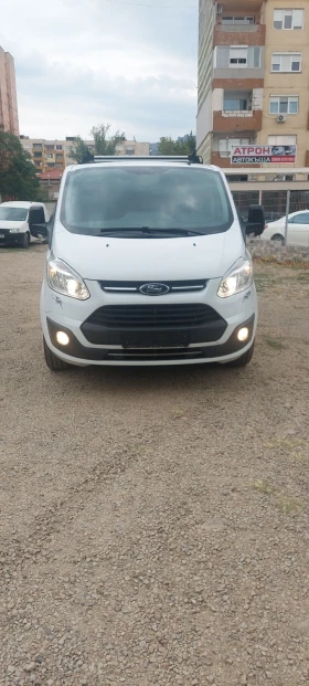 ������ Ford Transit Custom