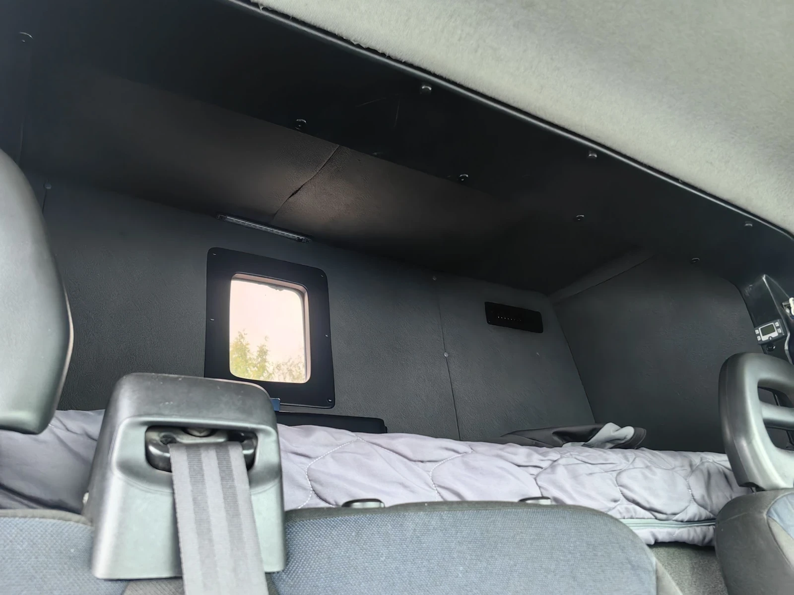 Iveco Daily 35 S18 - изображение 6