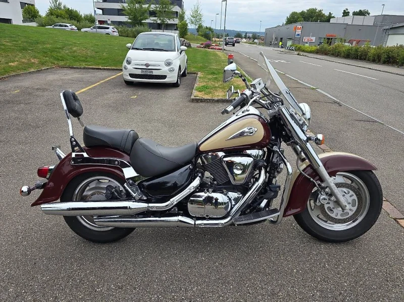 Suzuki Intruder 1500LC Лизинг Бартер , снимка 12 - Мотоциклети и мототехника - 51185540