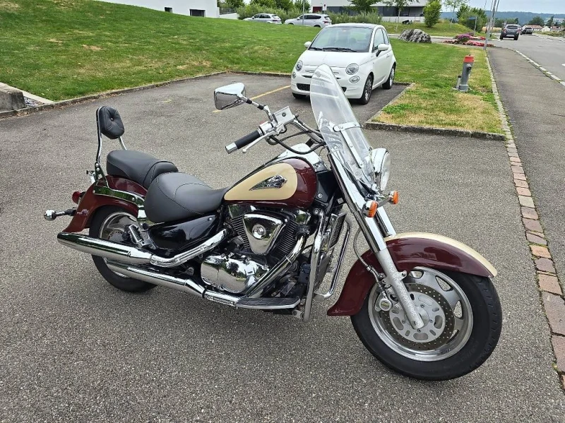 Suzuki Intruder 1500LC Лизинг Бартер , снимка 10 - Мотоциклети и мототехника - 51185540