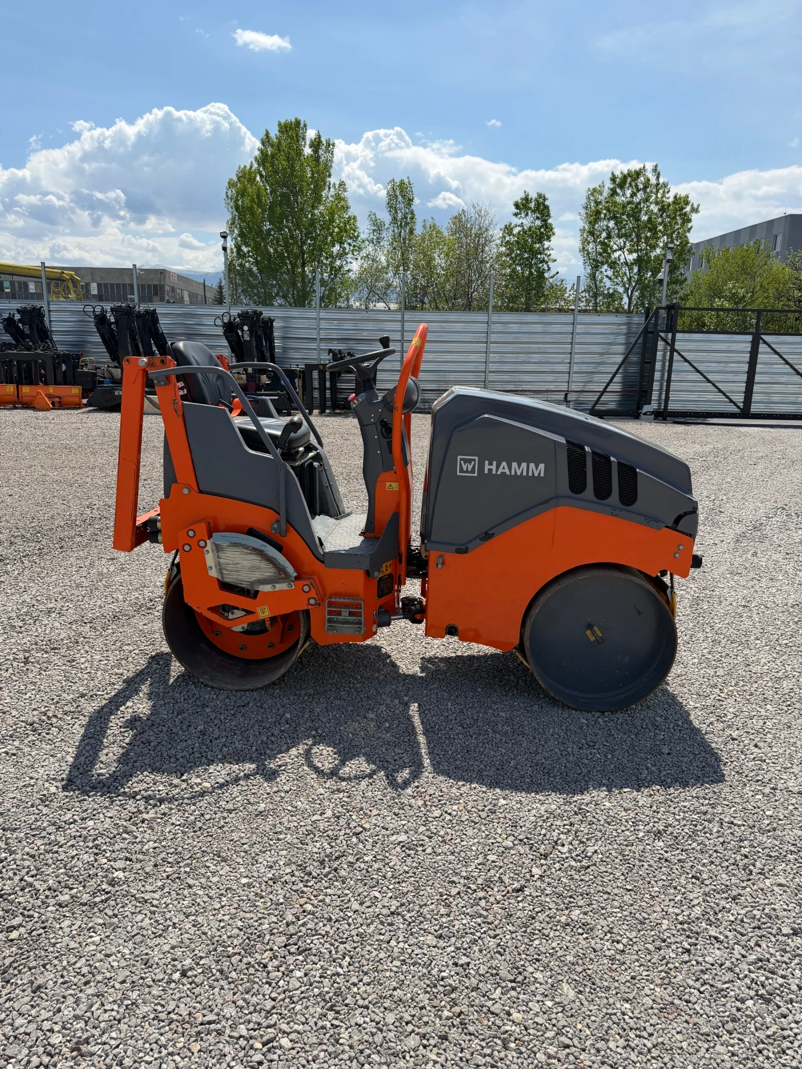 Валяк Hamm HD 8 VV, снимка 2 - Индустриална техника - 54346902