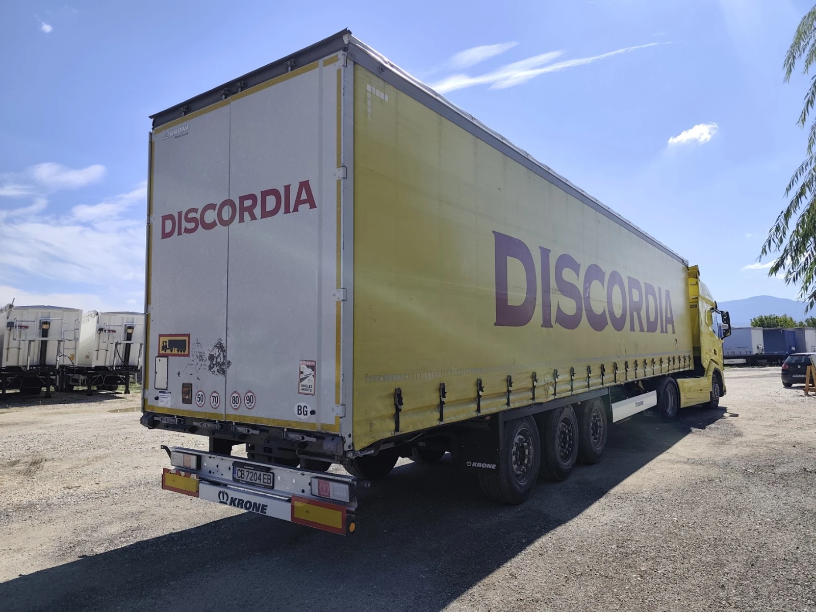 Полуремарке Krone Profi Liner SD, снимка 13 - Ремаркета - 56258213
