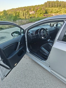 Toyota Avensis, снимка 11