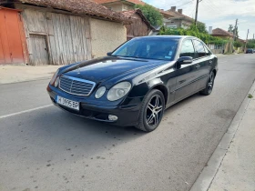 Mercedes-Benz E 200, снимка 1