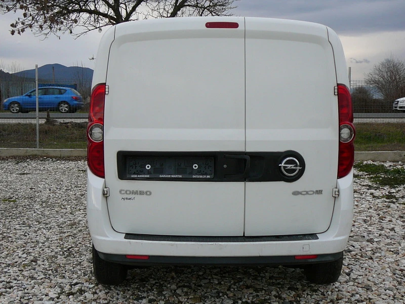 Opel Combo 1.3jtd E-5, снимка 5 - Автомобили и джипове - 47433263