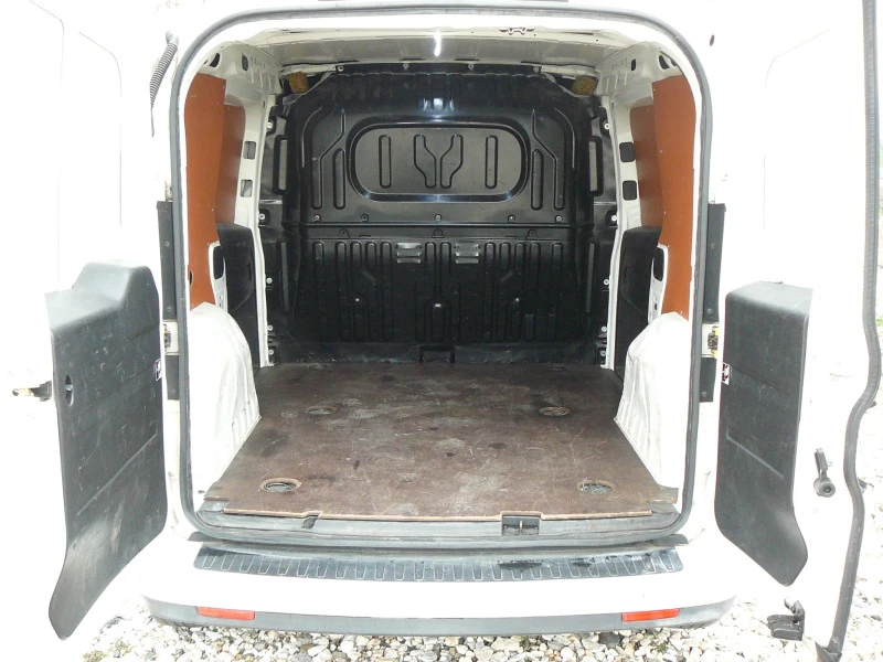 Opel Combo 1.3jtd E-5, снимка 9 - Автомобили и джипове - 47433263