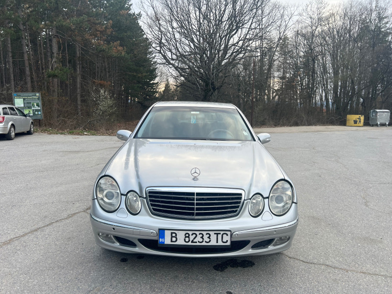 Mercedes-Benz E 270, снимка 1 - Автомобили и джипове - 44717969