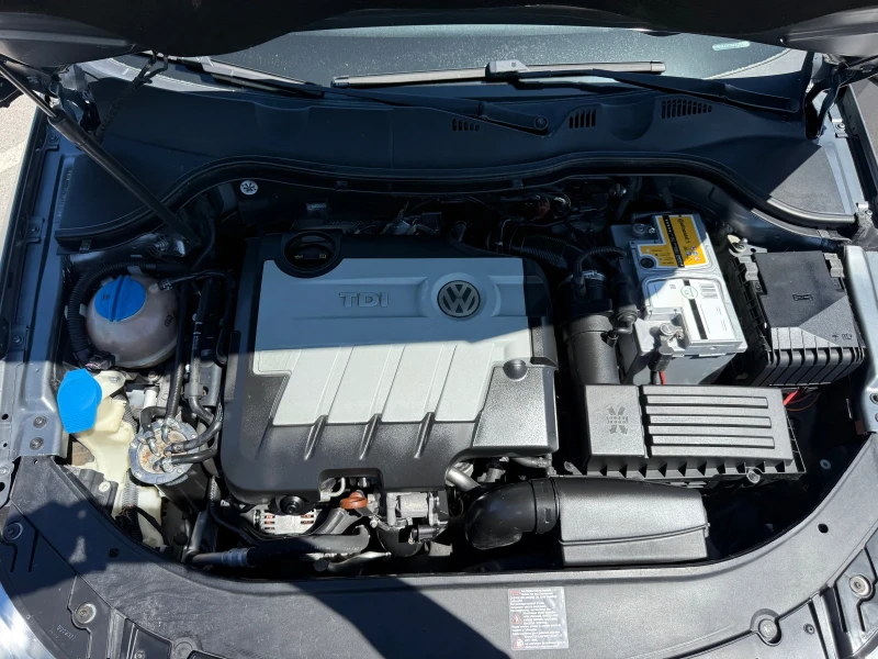 VW Passat 2.0TDI* DSG* НАВИГАЦИЯ* КОЖА * ЛИЗИНГ* , снимка 16 - Автомобили и джипове - 51316606
