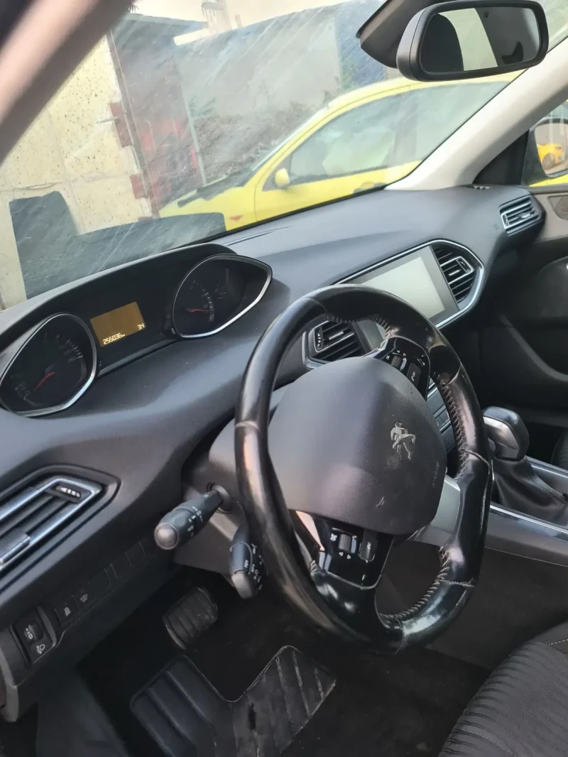 Peugeot 308 16HD, снимка 8 - Автомобили и джипове - 51434663