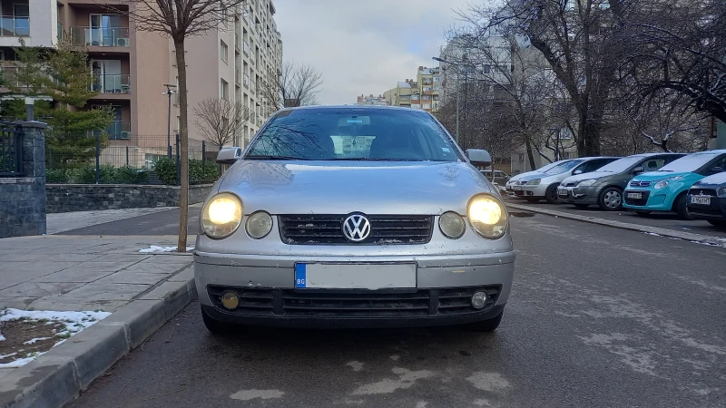 VW Polo 1.4, снимка 4 - Автомобили и джипове - 52639538