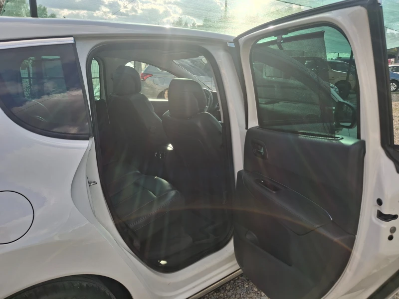 Peugeot 3008 2.0 HDI, снимка 16 - Автомобили и джипове - 52806498