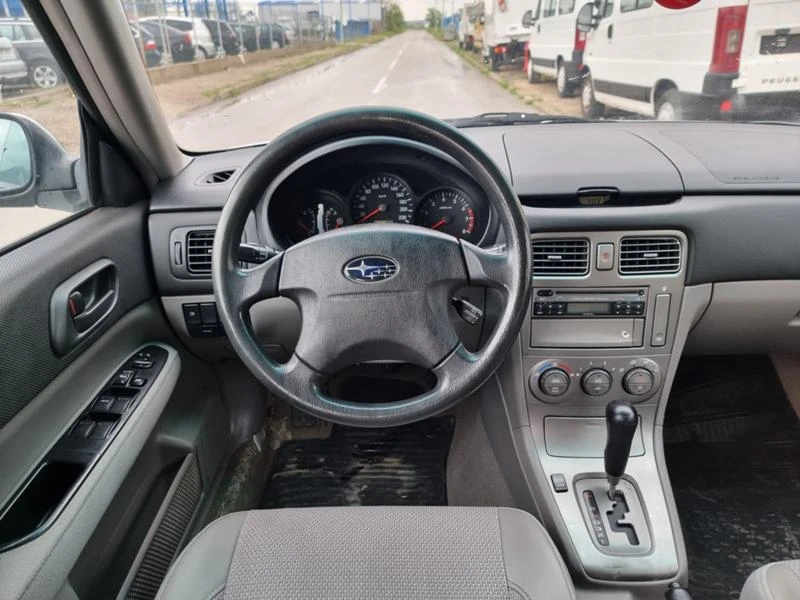 Subaru Forester 2.0I , снимка 12 - Автомобили и джипове - 35558819