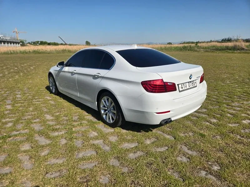 BMW 528 i, снимка 5 - Автомобили и джипове - 55146010