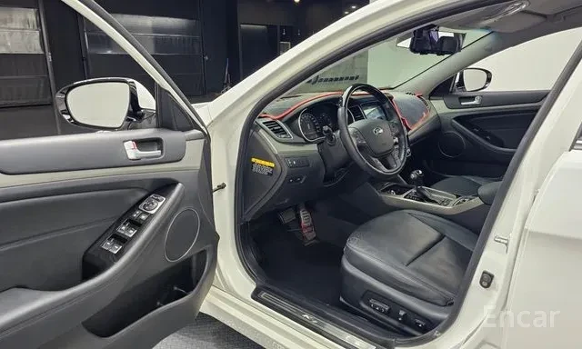 Kia K7 700H Hybrid Luxury * Обдухване * Камера * Keyless , снимка 5 - Автомобили и джипове - 55875855