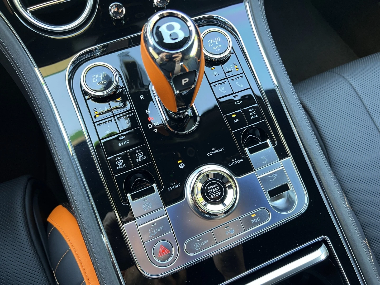 Bentley Continental gt SPEED W12/CERAMIC/CARBON/BLACKLINE/NAIM/360/HUD/   | Mobile.bg   14