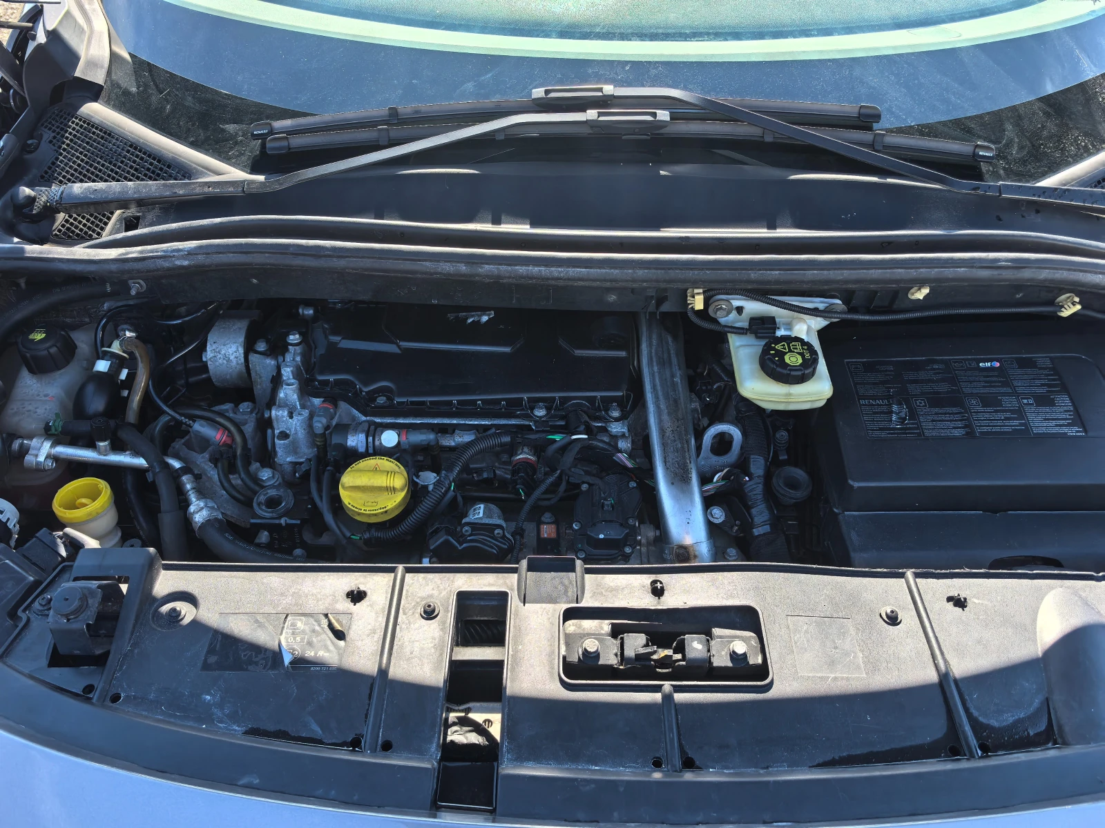 Renault Scenic 2.0DCI автомат/кожа/нави | Mobile.bg — изображение 15