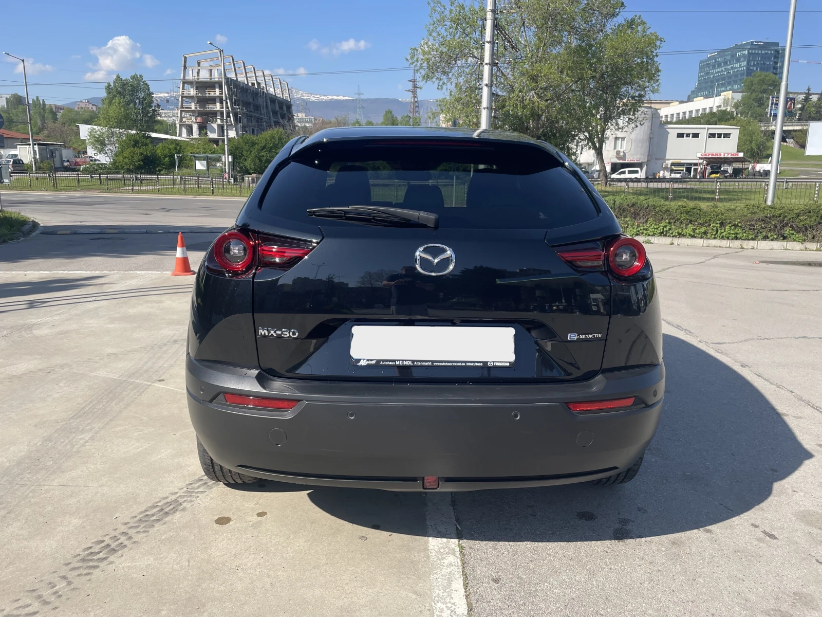 Mazda MX-30  - изображение 6