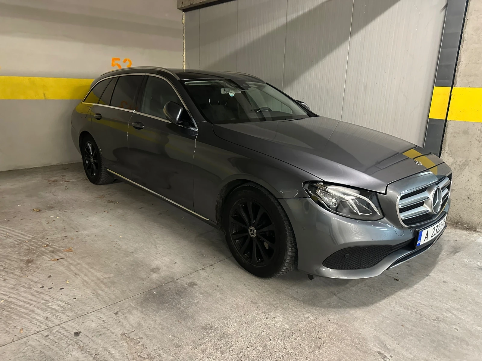Mercedes-Benz E 220 9G AMG - изображение 2