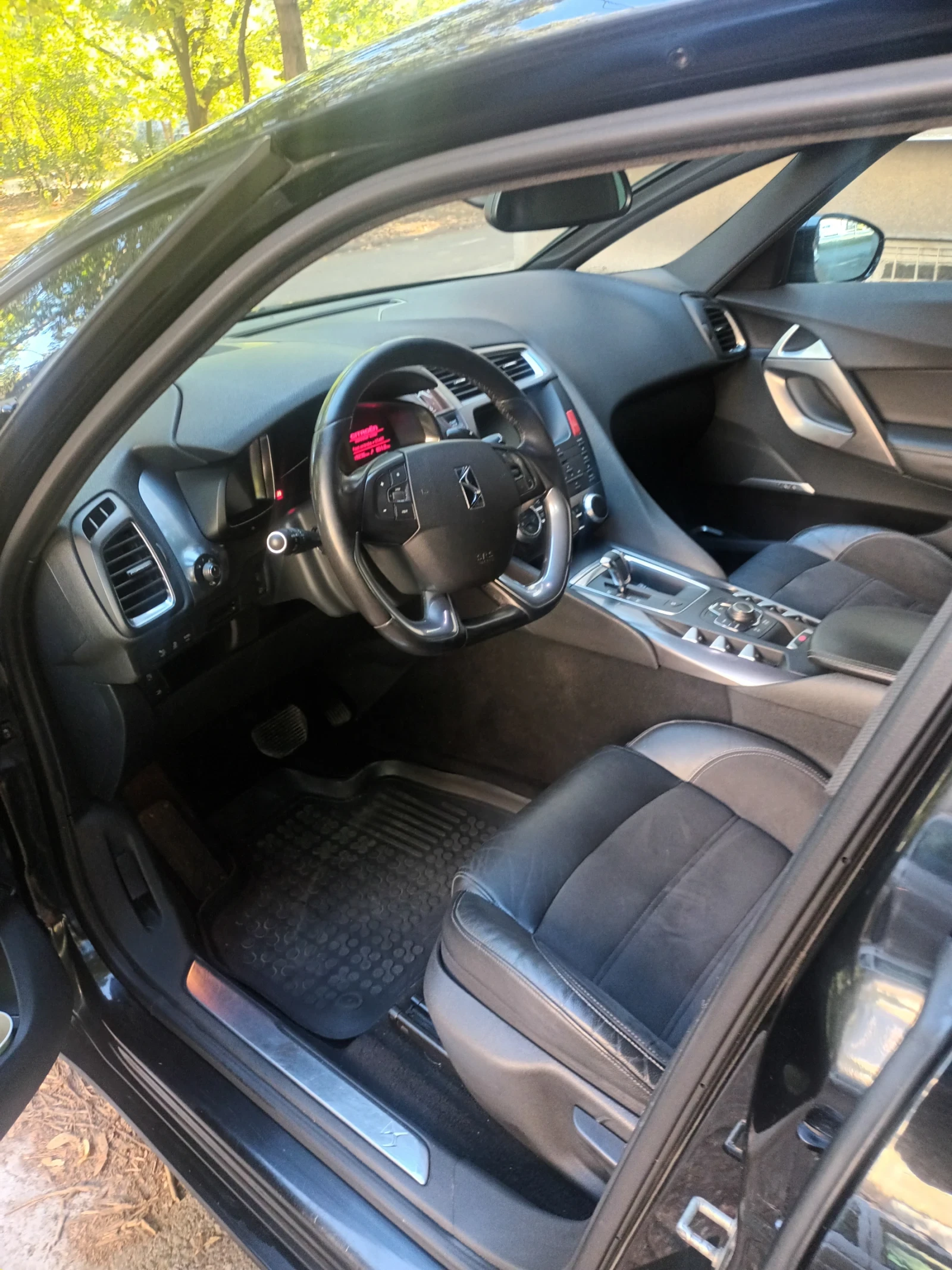 Citroen DS5  - изображение 5