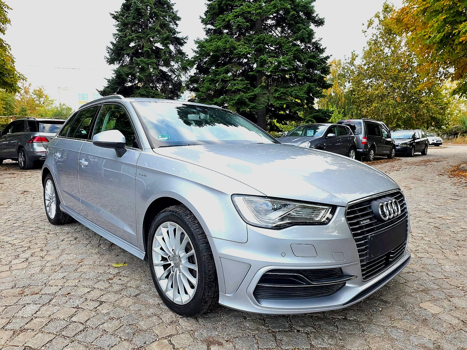 Audi A3 A3-E TRON-PLUG-IN HYBRID - изображение 3