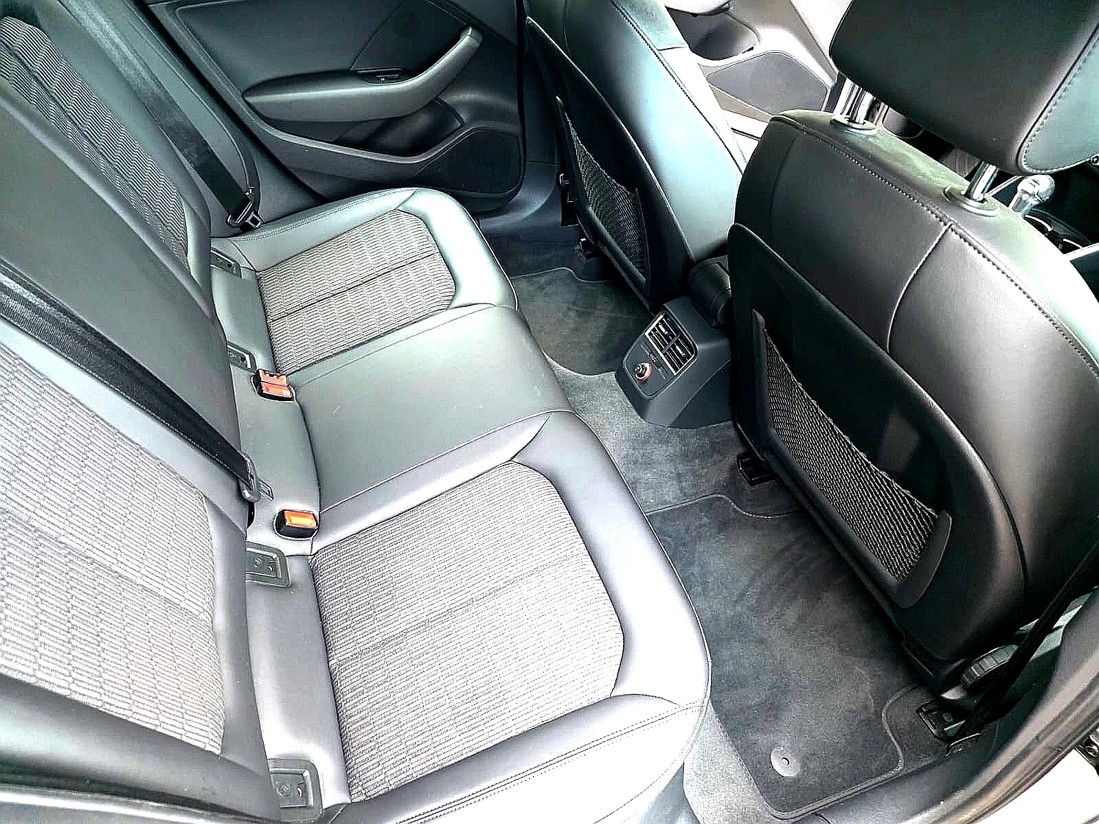 Audi A3 A3-E TRON-PLUG-IN HYBRID | Mobile.bg   13