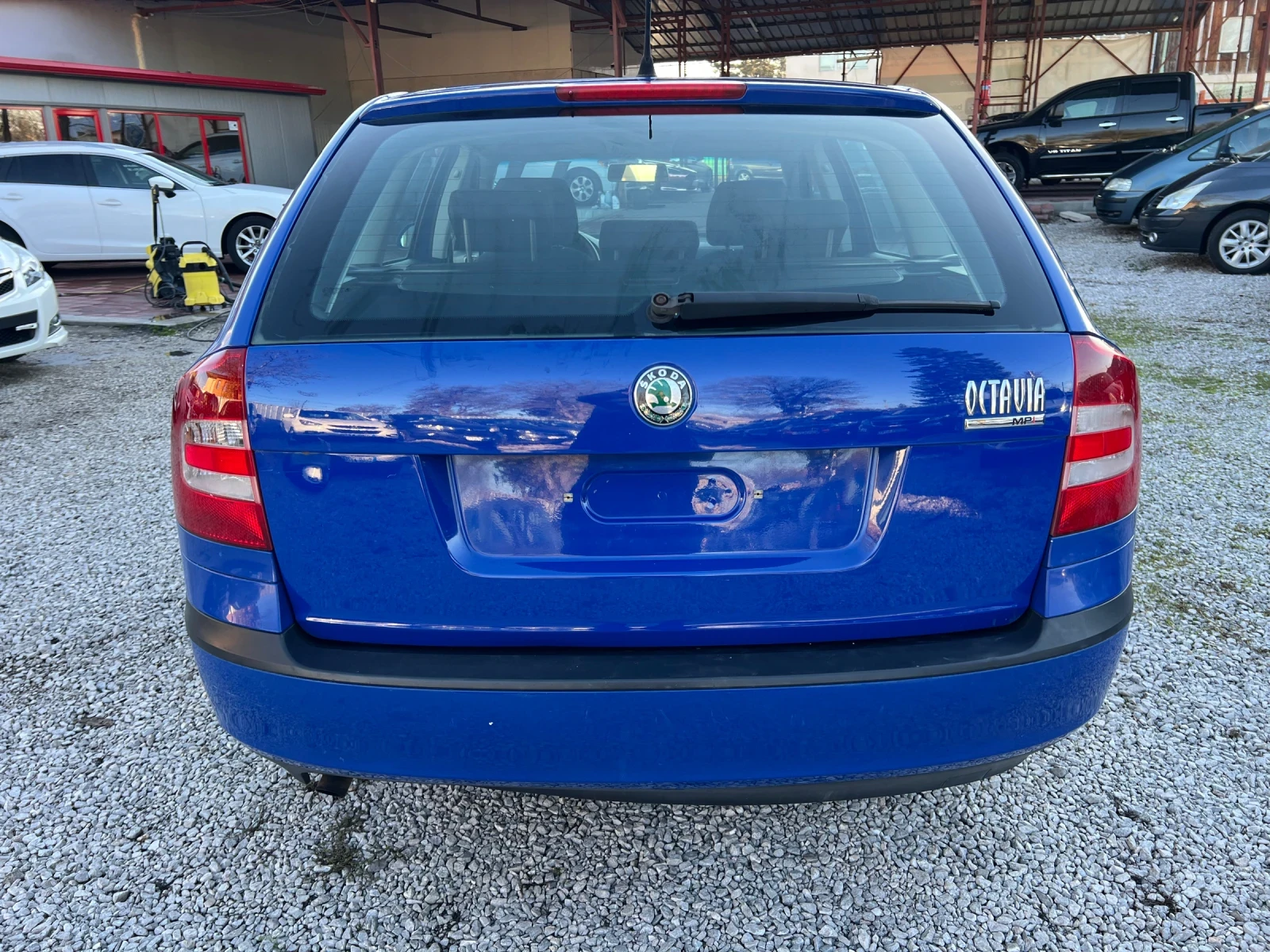 Skoda Octavia MPI 1.6* АВТОМАТИК*  - изображение 6