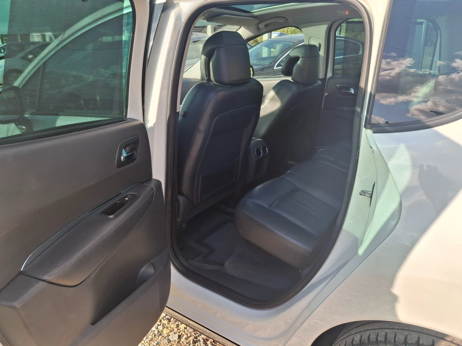 Peugeot 3008 2.0 HDI | Mobile.bg � ����������� 12